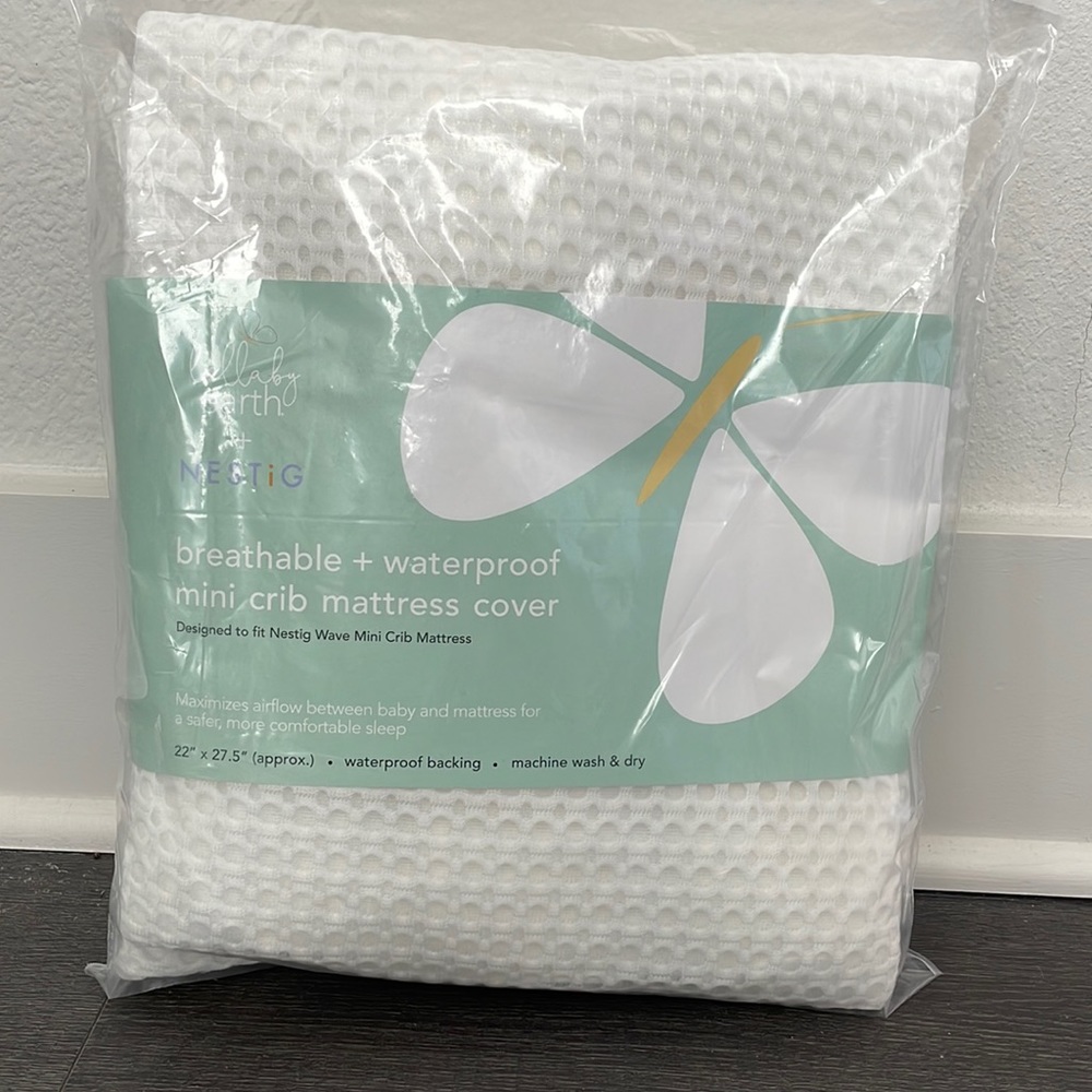 Nestig Mini-Crib Mattress Cover (wave crib)